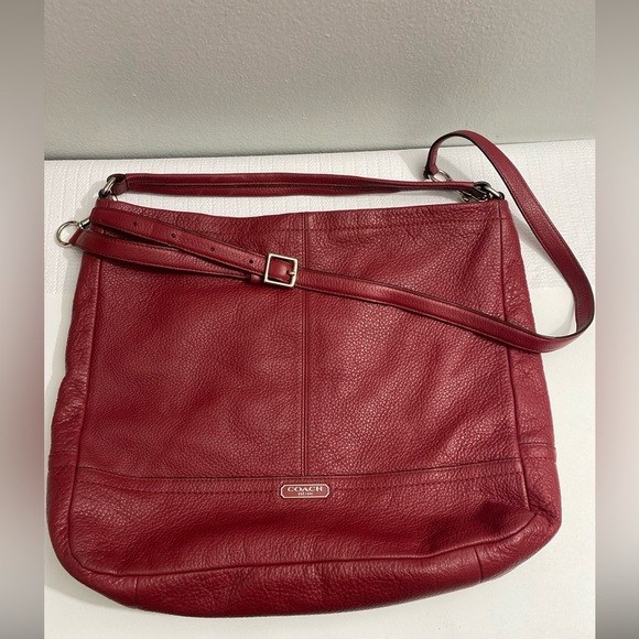 Coach Handbags - Coach Park Hobo bag Color Red wine F23293